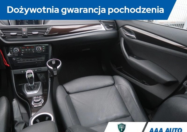 BMW X1 cena 60000 przebieg: 158143, rok produkcji 2015 z Zbąszynek małe 106